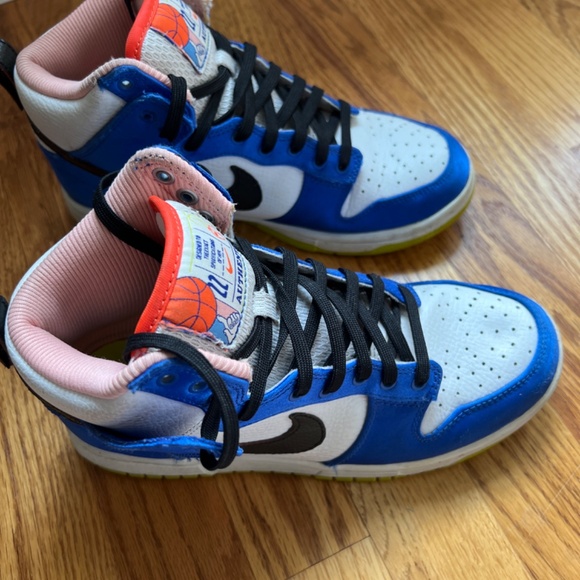 Nike Dunk High Blue Satin Basketball Shoe - Picture 3 of 4